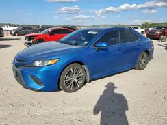 4T1B11HK2JU147718 2018 TOYOTA CAMRY