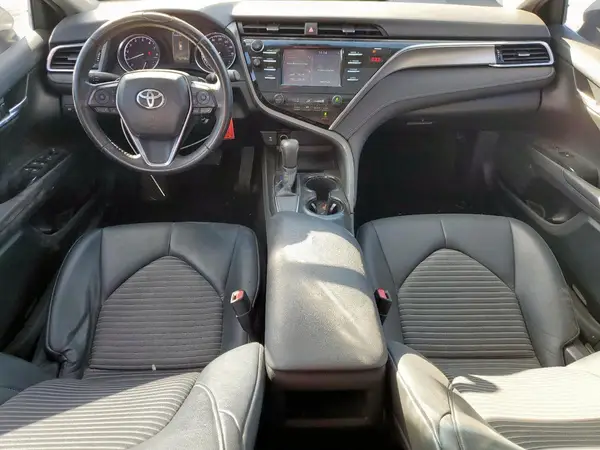 4T1B11HK2JU147718 2018 TOYOTA CAMRY - Image 8