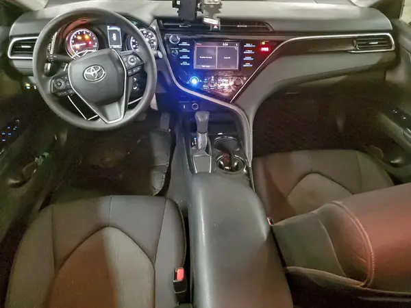 4T1B11HK2JU150358 2018 TOYOTA CAMRY - Image 8