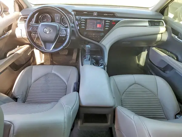 4T1B11HK2JU154569 2018 TOYOTA CAMRY - Image 8