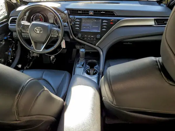 4T1B11HK2JU500376 2018 TOYOTA CAMRY - Image 8