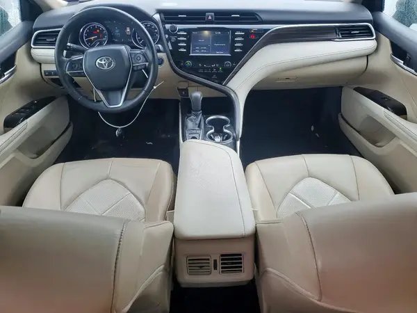 4T1B11HK2JU502144 2018 TOYOTA CAMRY - Image 8