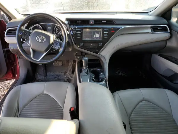 4T1B11HK2JU503858 2018 TOYOTA CAMRY - Image 8
