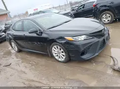 4T1B11HK2JU504654 2018 TOYOTA CAMRY