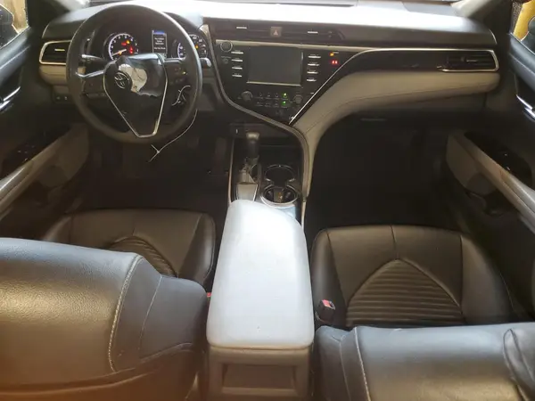 4T1B11HK2JU507182 2018 TOYOTA CAMRY - Image 8