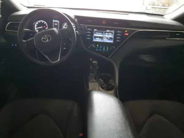 4T1B11HK2JU507408 2018 TOYOTA CAMRY - Image 8
