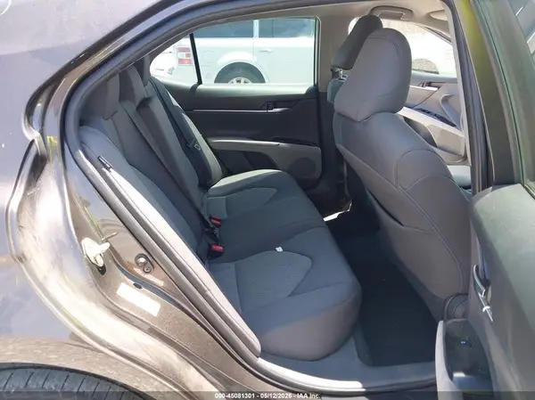 4T1B11HK2JU507893 2018 TOYOTA CAMRY - Image 8