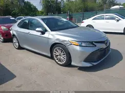 4T1B11HK2JU513788 2018 TOYOTA CAMRY
