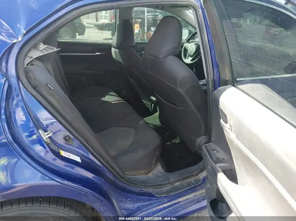 4T1B11HK2JU514651 2018 TOYOTA CAMRY - Image 8