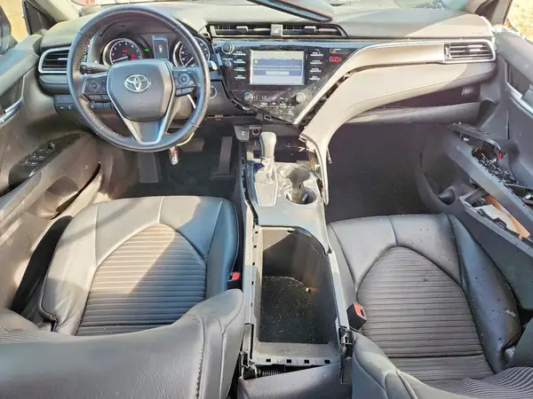 4T1B11HK2JU517713 2018 TOYOTA CAMRY - Image 8
