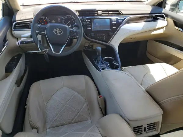 4T1B11HK2JU520904 2018 TOYOTA CAMRY - Image 8