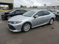 4T1B11HK2JU522393 2018 TOYOTA CAMRY