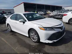4T1B11HK2JU523642 2018 TOYOTA CAMRY