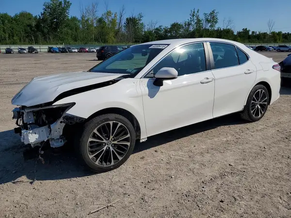 4T1B11HK2JU527125 2018 TOYOTA CAMRY - Image 1