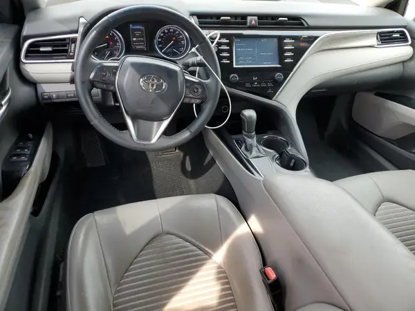 4T1B11HK2JU527156 2018 TOYOTA CAMRY - Image 8