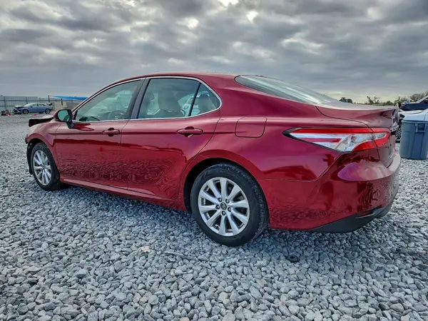 4T1B11HK2JU535340 2018 TOYOTA CAMRY - Image 2