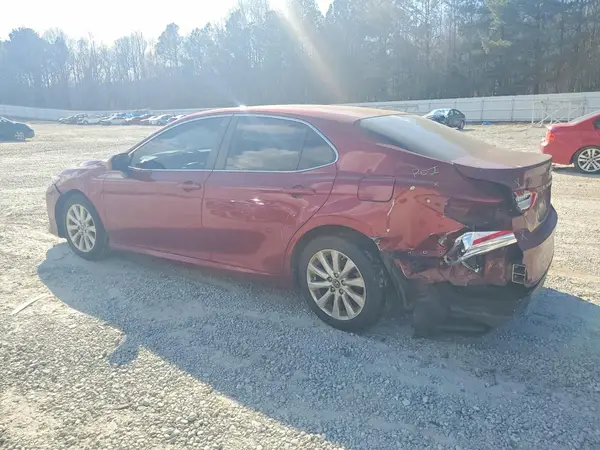 4T1B11HK2JU535550 2018 TOYOTA CAMRY - Image 2