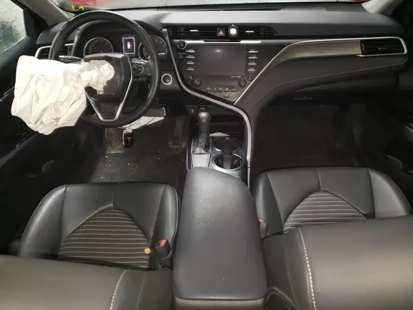 4T1B11HK2JU545334 2018 TOYOTA CAMRY - Image 8