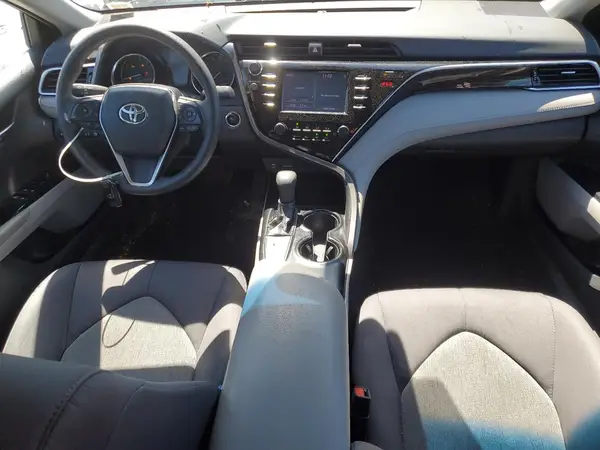 4T1B11HK2JU546273 2018 TOYOTA CAMRY - Image 8