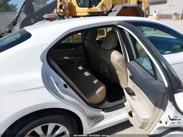 4T1B11HK2JU549531 2018 TOYOTA CAMRY - Image 8