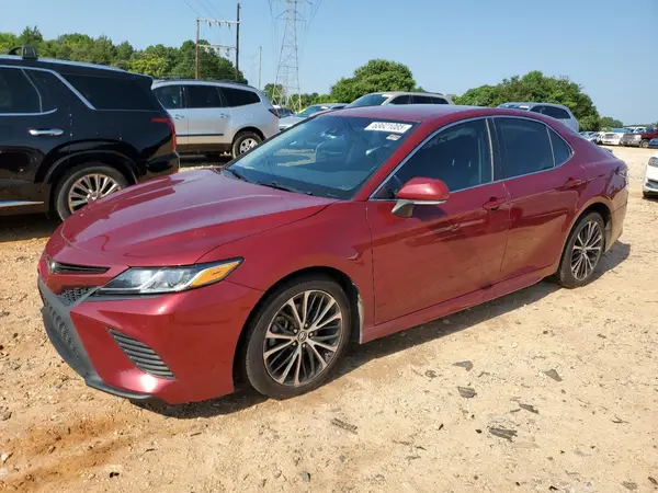 4T1B11HK2JU550890 2018 TOYOTA CAMRY - Image 1