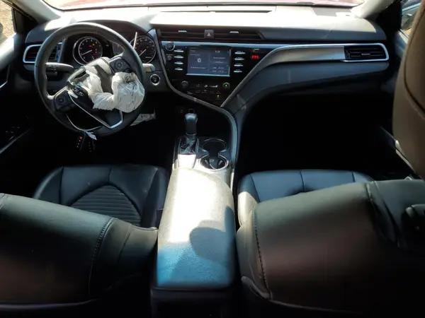 4T1B11HK2JU550890 2018 TOYOTA CAMRY - Image 8