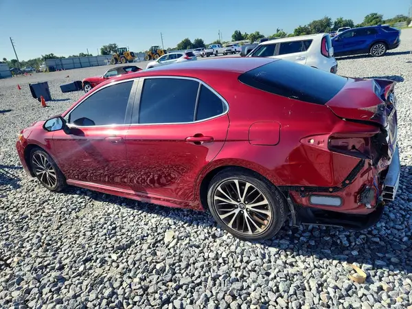 4T1B11HK2JU552364 2018 TOYOTA CAMRY - Image 2
