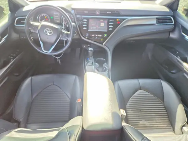 4T1B11HK2JU552364 2018 TOYOTA CAMRY - Image 8