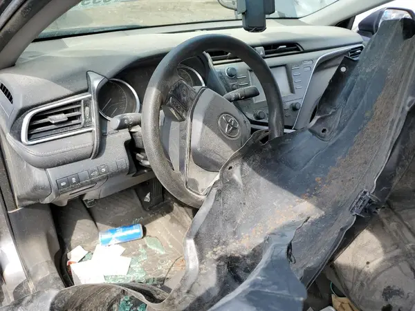 4T1B11HK2JU554986 2018 TOYOTA CAMRY - Image 8