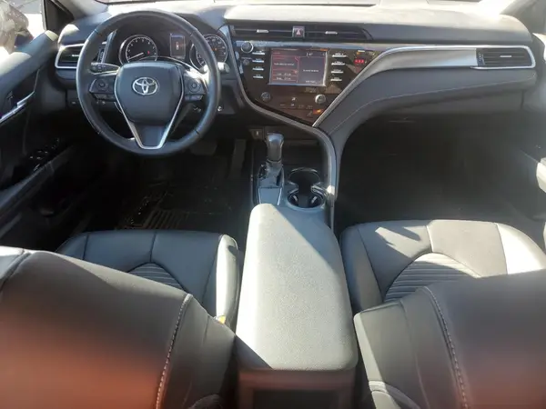 4T1B11HK2JU556849 2018 TOYOTA CAMRY - Image 8