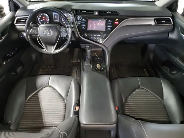 4T1B11HK2JU559606 2018 TOYOTA CAMRY - Image 8