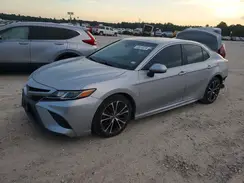 4T1B11HK2JU563381 2018 TOYOTA CAMRY