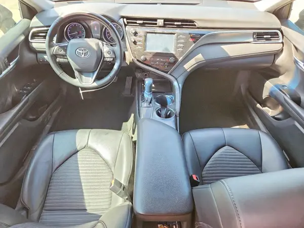 4T1B11HK2JU573702 2018 TOYOTA CAMRY - Image 8