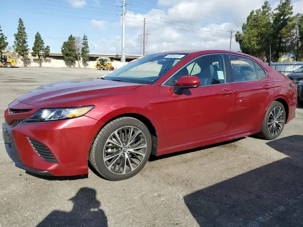 4T1B11HK2JU573716 2018 TOYOTA CAMRY - Image 1