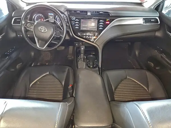 4T1B11HK2JU575515 2018 TOYOTA CAMRY - Image 8