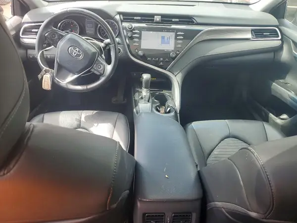 4T1B11HK2JU577071 2018 TOYOTA CAMRY - Image 8