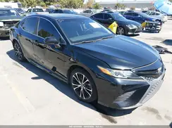 4T1B11HK2JU579032 2018 TOYOTA CAMRY