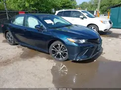 4T1B11HK2JU579550 2018 TOYOTA CAMRY