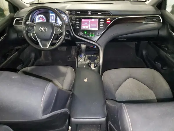 4T1B11HK2JU581878 2018 TOYOTA CAMRY - Image 8