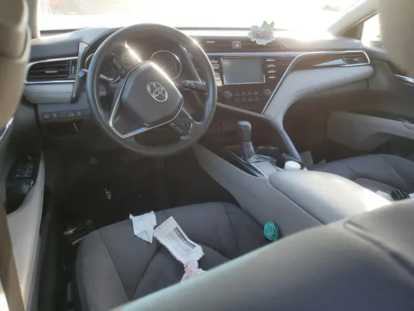 4T1B11HK2JU592959 2018 TOYOTA CAMRY - Image 8