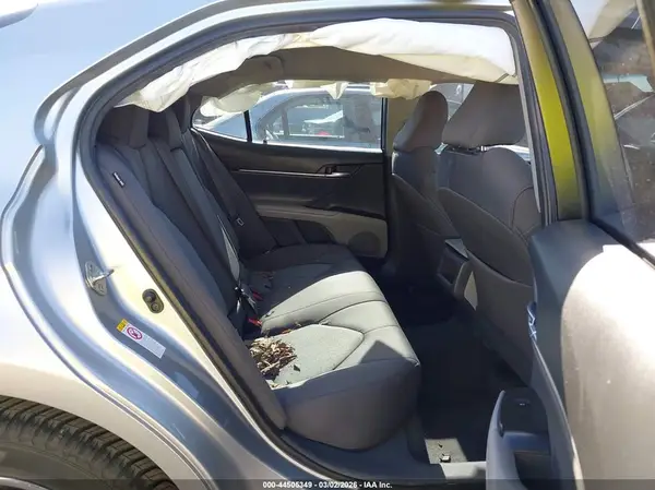 4T1B11HK2JU594162 2018 TOYOTA CAMRY - Image 8