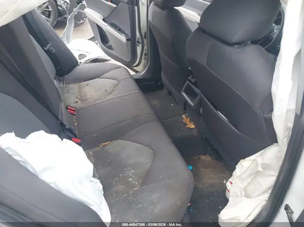 4T1B11HK2JU596221 2018 TOYOTA CAMRY - Image 8