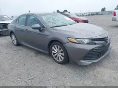 4T1B11HK2JU597045 2018 TOYOTA CAMRY