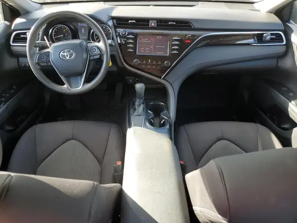 4T1B11HK2JU598163 2018 TOYOTA CAMRY - Image 8