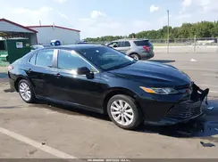 4T1B11HK2JU601188 2018 TOYOTA CAMRY