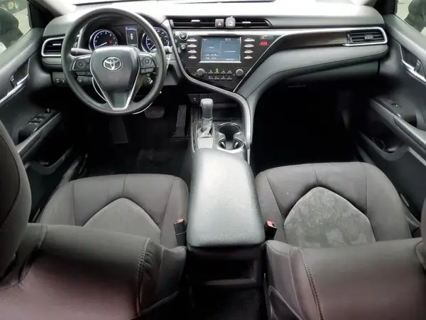 4T1B11HK2JU602275 2018 TOYOTA CAMRY - Image 8