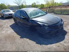 4T1B11HK2JU603782 2018 TOYOTA CAMRY