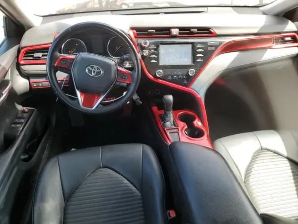4T1B11HK2JU604799 2018 TOYOTA CAMRY - Image 8
