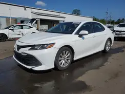 4T1B11HK2JU609646 2018 TOYOTA CAMRY