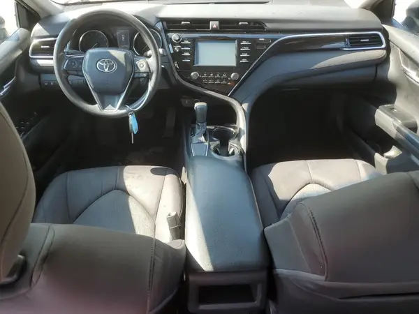 4T1B11HK2JU609646 2018 TOYOTA CAMRY - Image 8